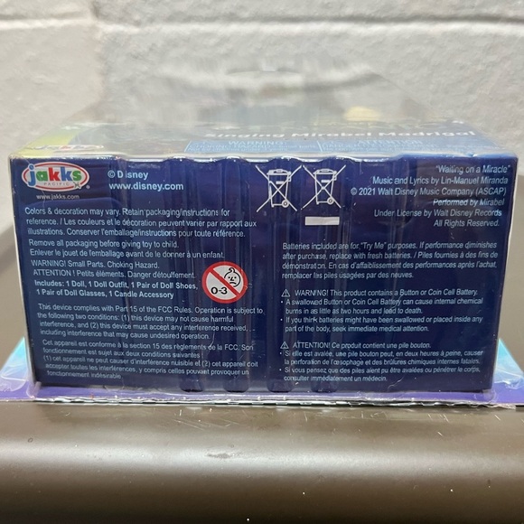 Disney Encanto Singing Mirabel Madrigal Doll - Blue - Picture 4 of 4